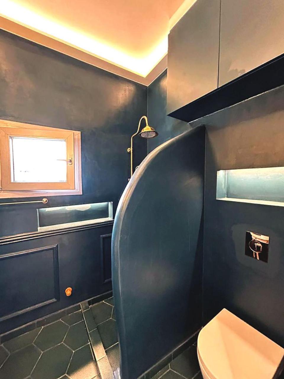 Boutique3436 Luxury Apartment Atena Exterior foto