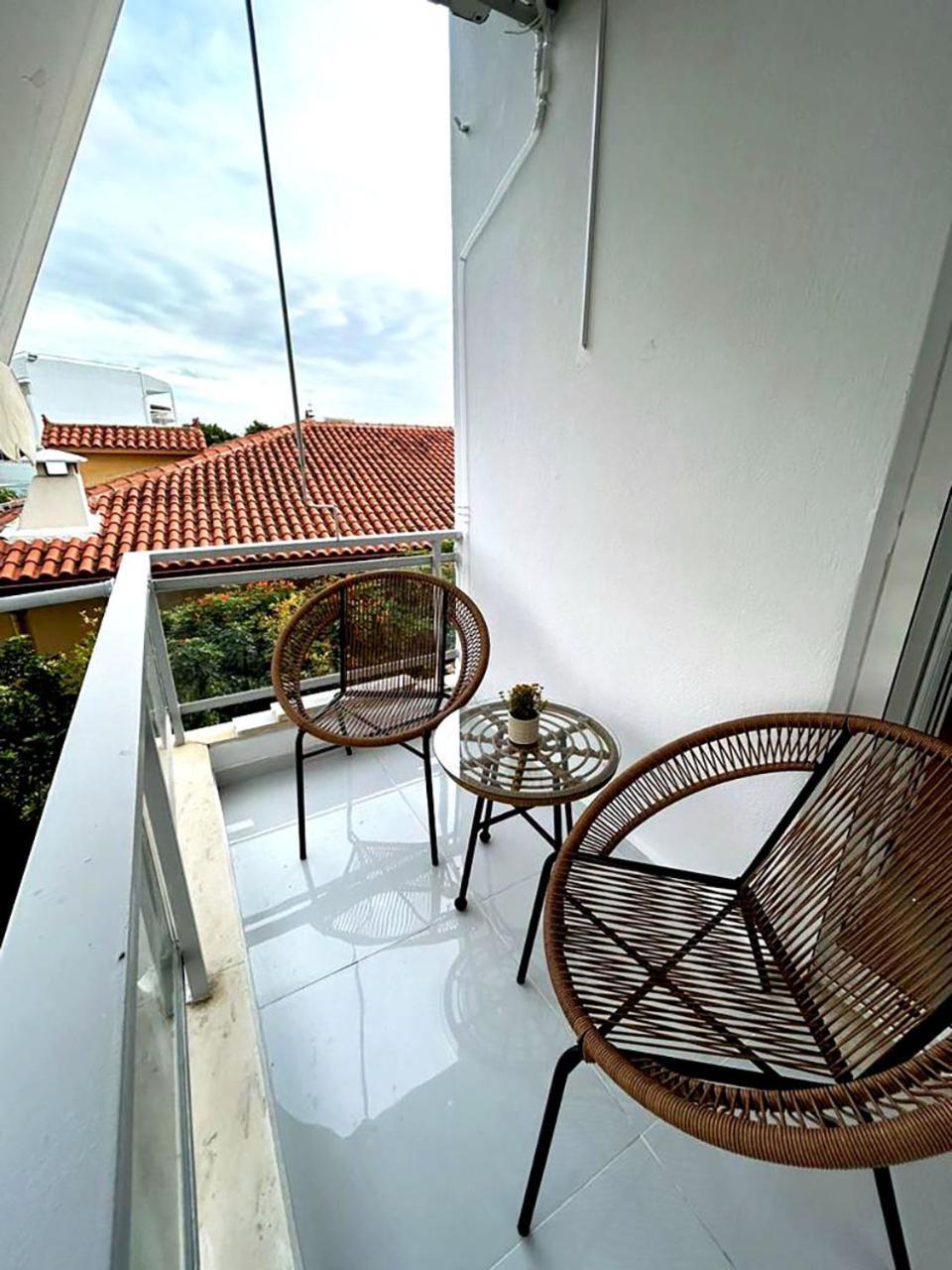 Boutique3436 Luxury Apartment Atena Exterior foto